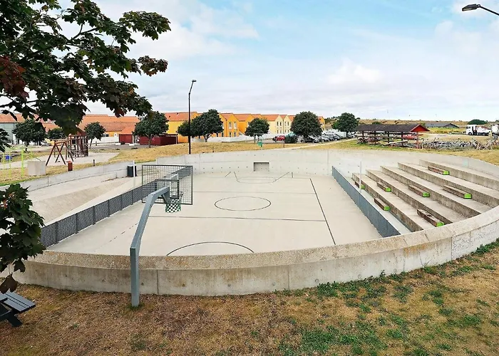 Дом отдыха 4 Person In Rudkobing-by Traum